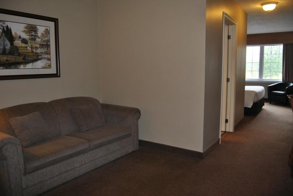 Auberge Bouctouche Inn & Suites Εξωτερικό φωτογραφία